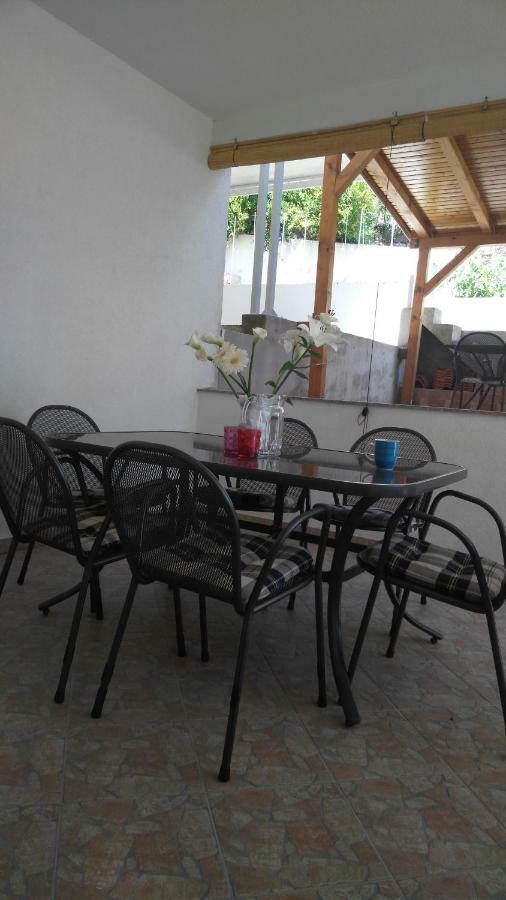 Zunic Apartment